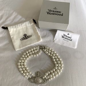 Authentic Vivienne Westwood pearl necklace